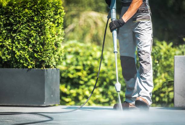 Best Sign and Awning Cleaning  in Cleburne, TX