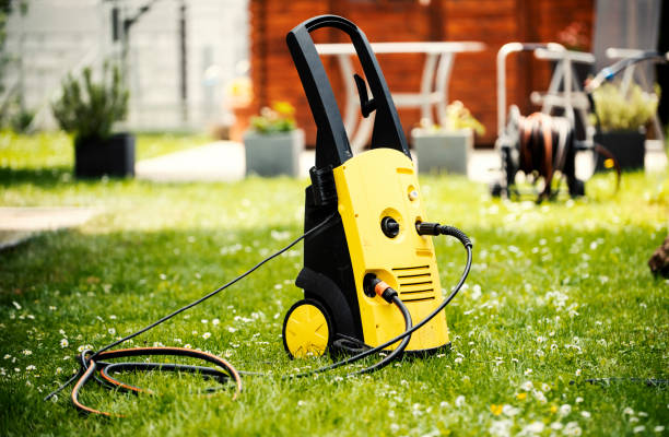 Best Gas Station Cleaning  in Cleburne, TX